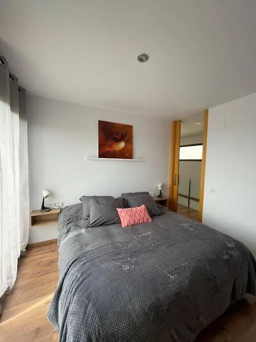 Casa Para 8 Personas En Berga - Alberga Feriehus