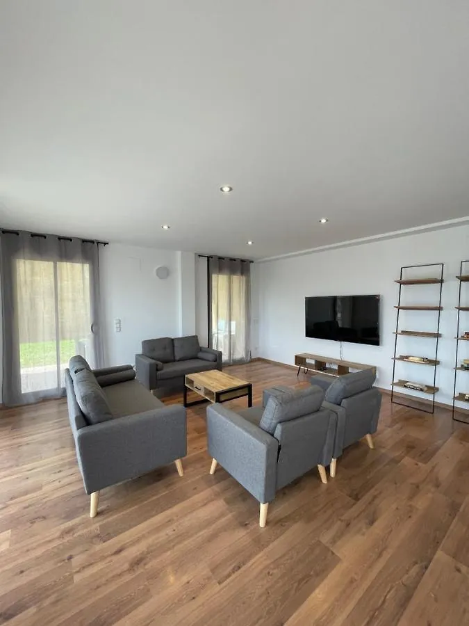 Casa Para 8 Personas En Berga - Alberga Feriehus